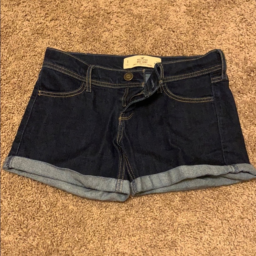 BUNDLE Hollister midi shorts